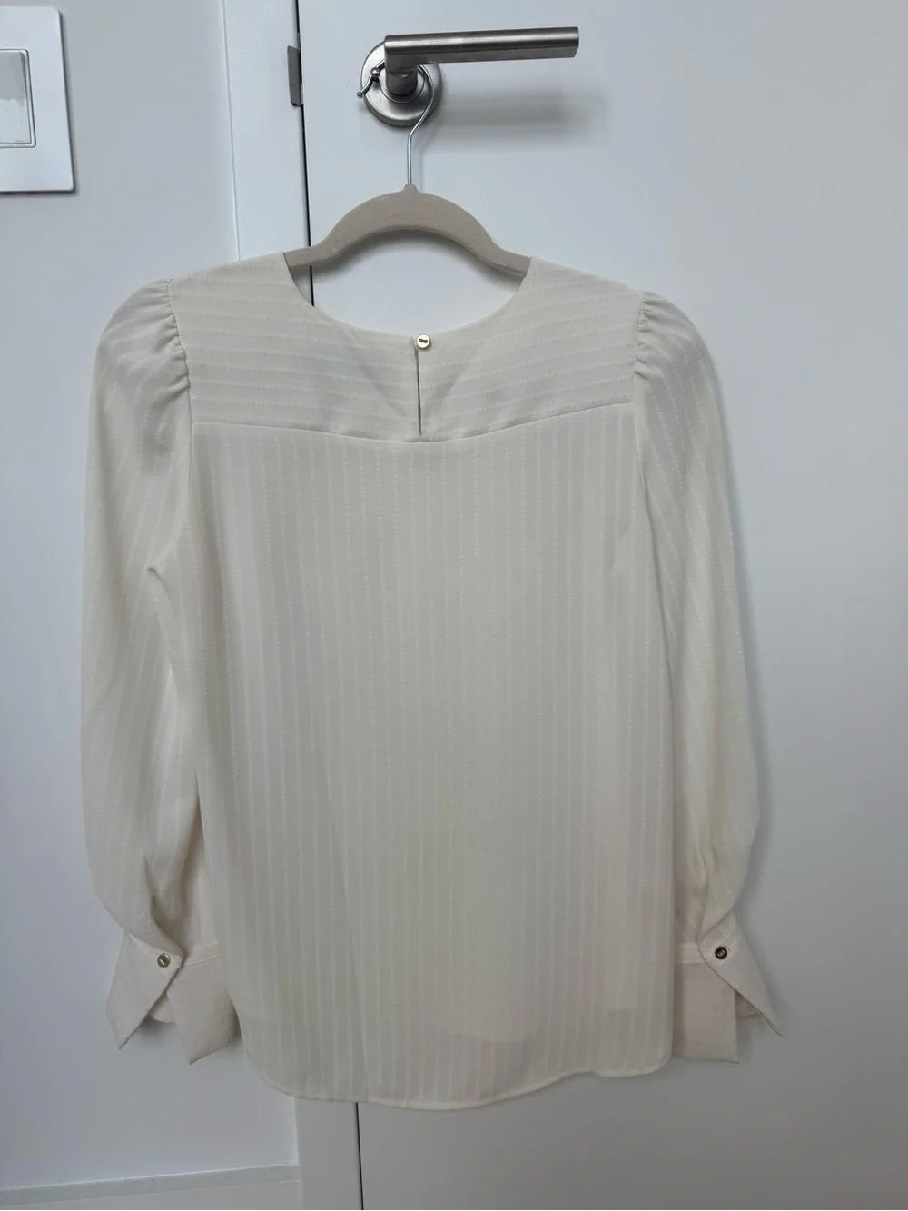 LOFT Cream Long-Sleeve Puff Shoulder Blouse